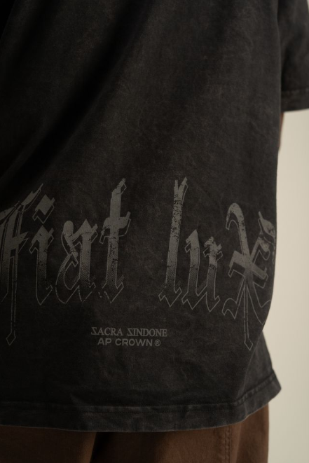 Camiseta Luxorn Negro